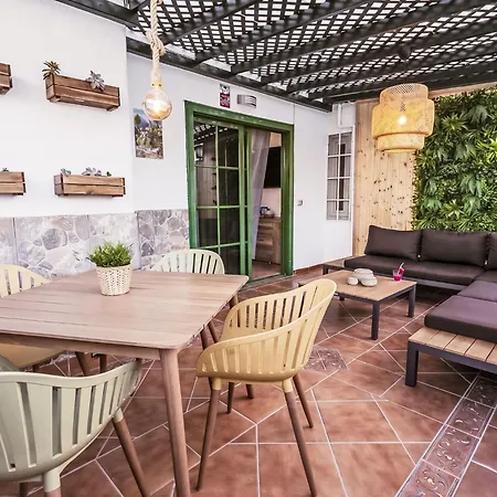 Holanda Tropic Superior Con Jacuzzi Privado By Interhome Dom wakacyjny *